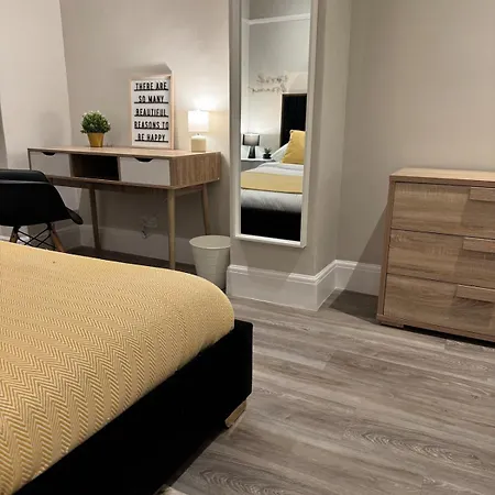 Urban Escape - Free Parking *