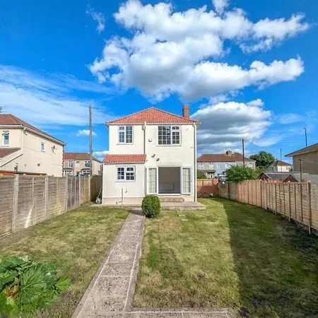 Urban Escape - Free Parking *