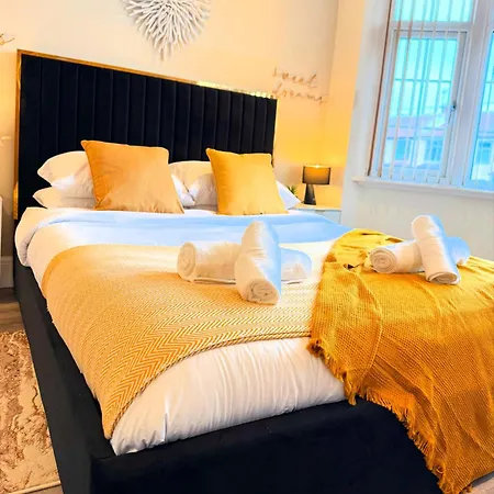 Urban Escape - Free Parking Ferienhaus