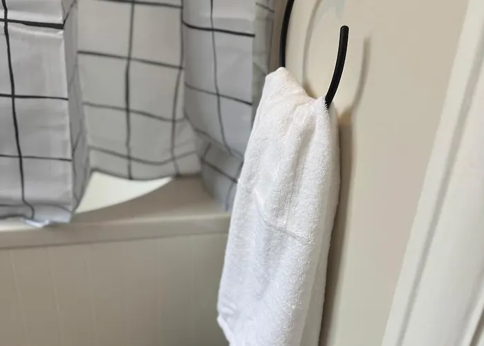 Urban Escape - Free Parking