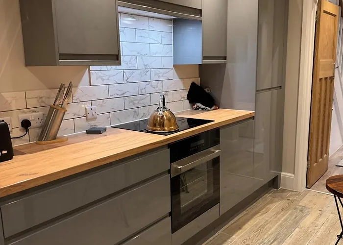 Urban Escape - Free Parking Ferienhaus